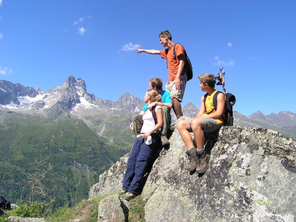 Wellnesshuettendorf Wiese Sankt Leonhard im Pitztal Eksteriør bilde