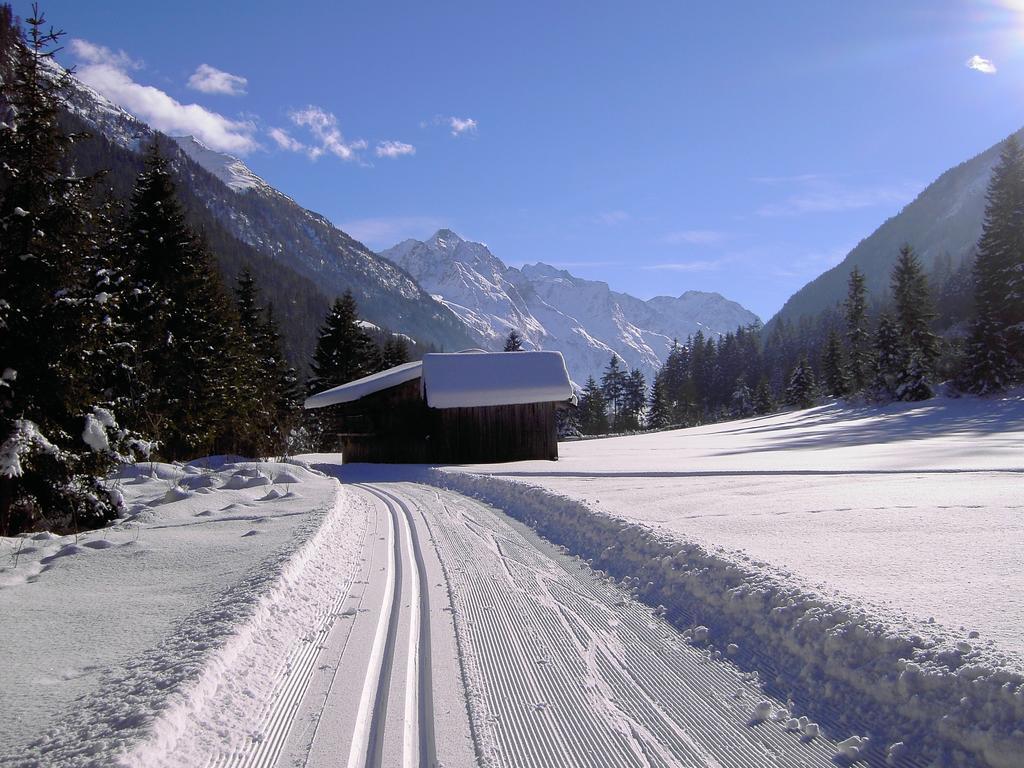 Wellnesshuettendorf Wiese Sankt Leonhard im Pitztal Eksteriør bilde