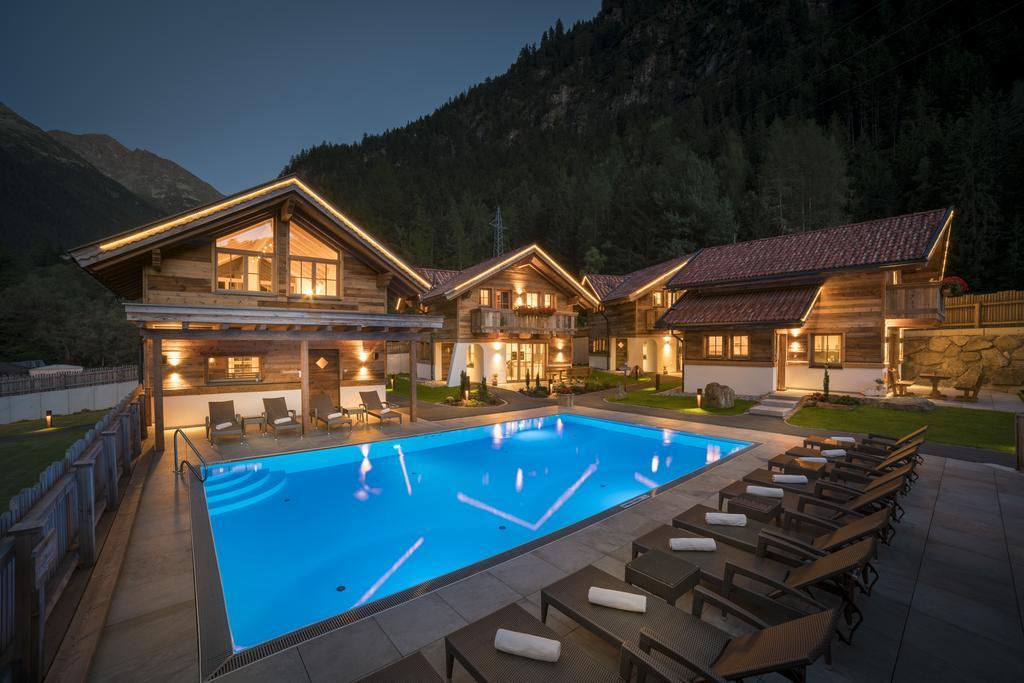 Wellnesshuettendorf Wiese Sankt Leonhard im Pitztal Eksteriør bilde