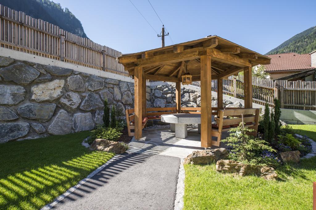 Wellnesshuettendorf Wiese Sankt Leonhard im Pitztal Eksteriør bilde