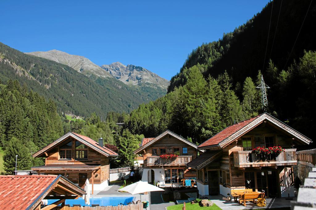 Wellnesshuettendorf Wiese Sankt Leonhard im Pitztal Eksteriør bilde